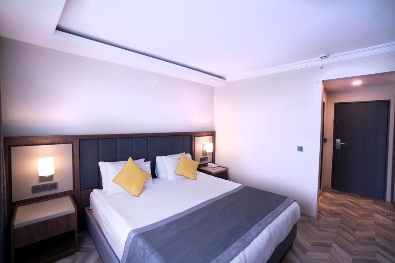 Uk Ankara Hotel Extérieur photo