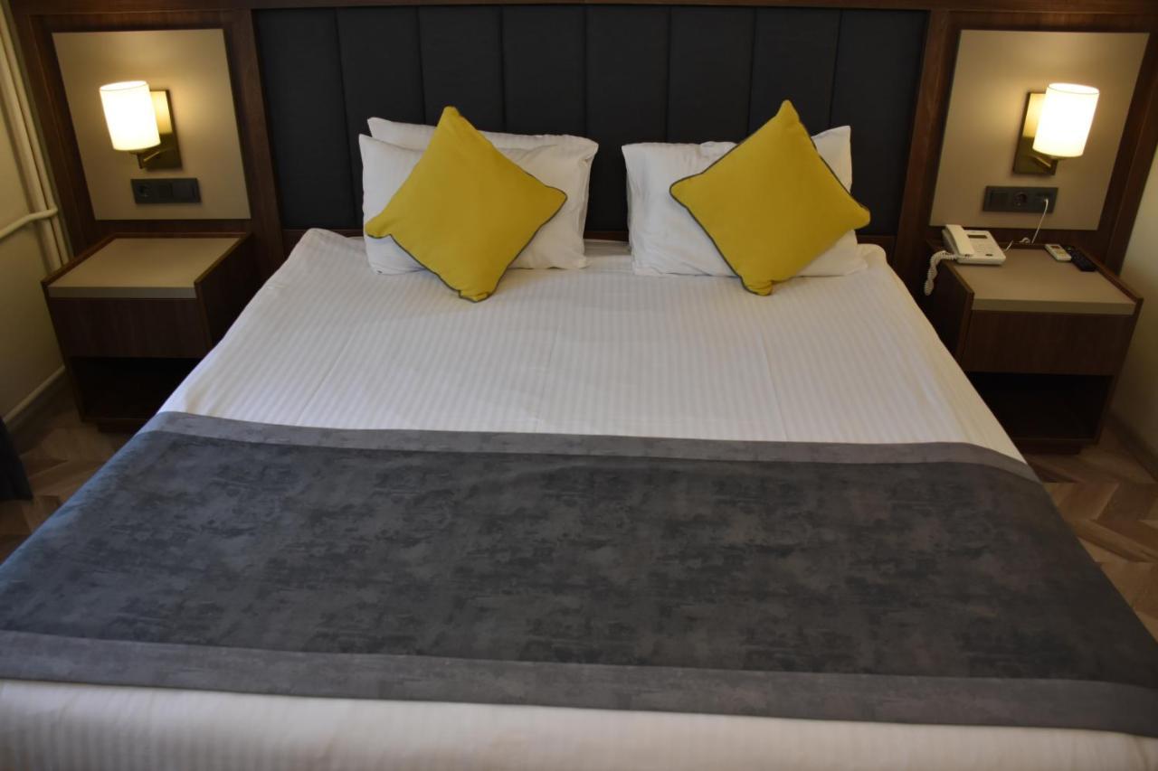 Uk Ankara Hotel Extérieur photo