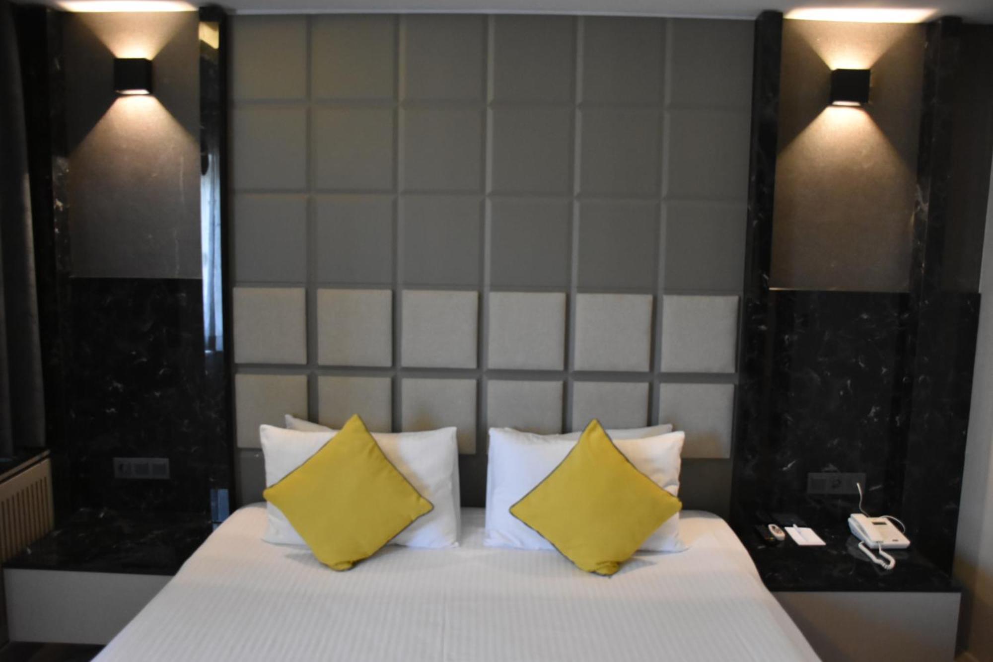Uk Ankara Hotel Extérieur photo