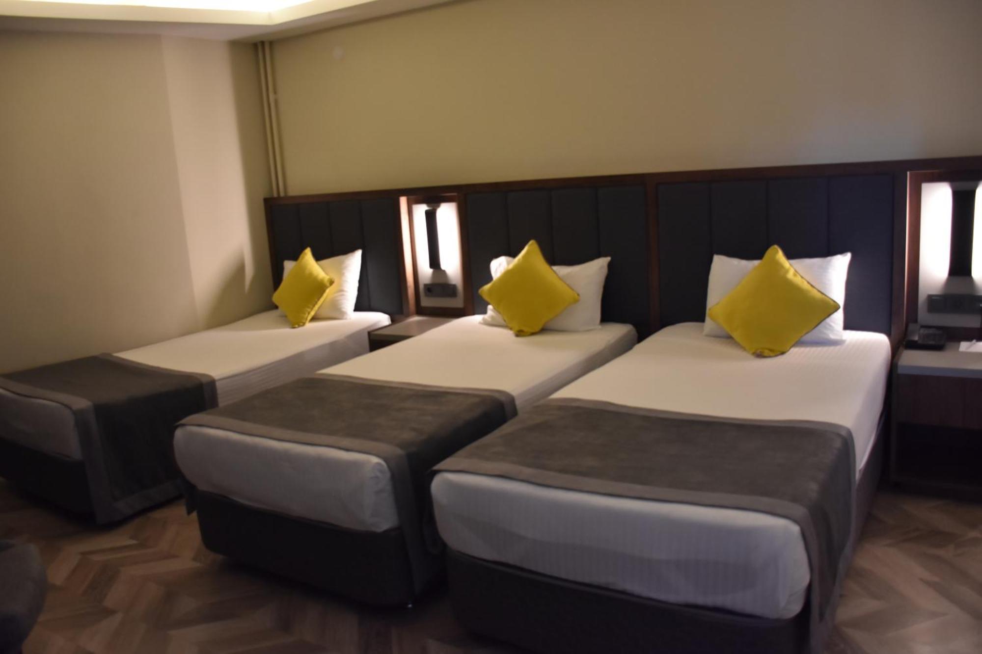 Uk Ankara Hotel Extérieur photo