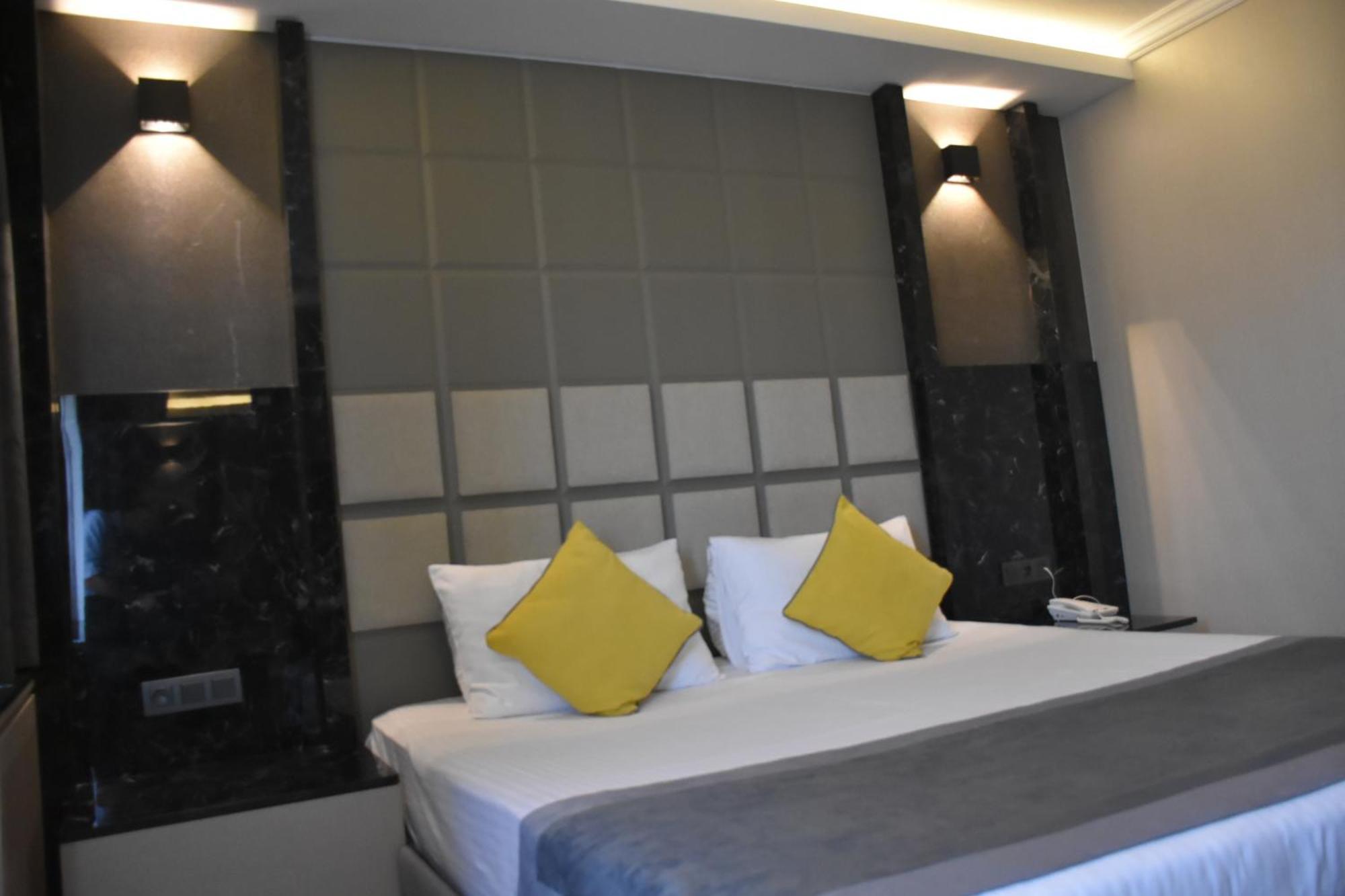 Uk Ankara Hotel Extérieur photo